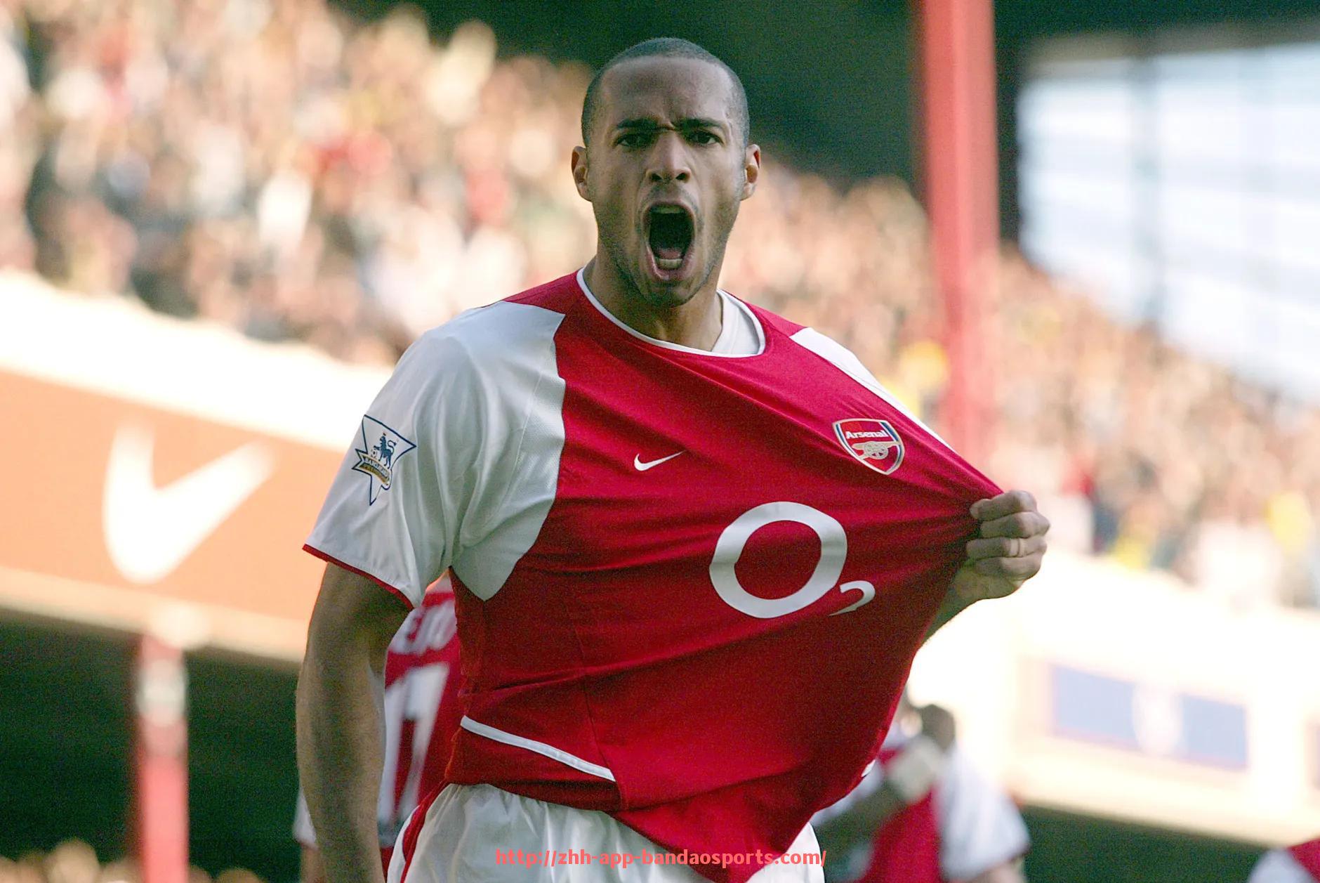 半岛体育app-世俱杯最佳防守阵容盘点，谁是防线铁壁？