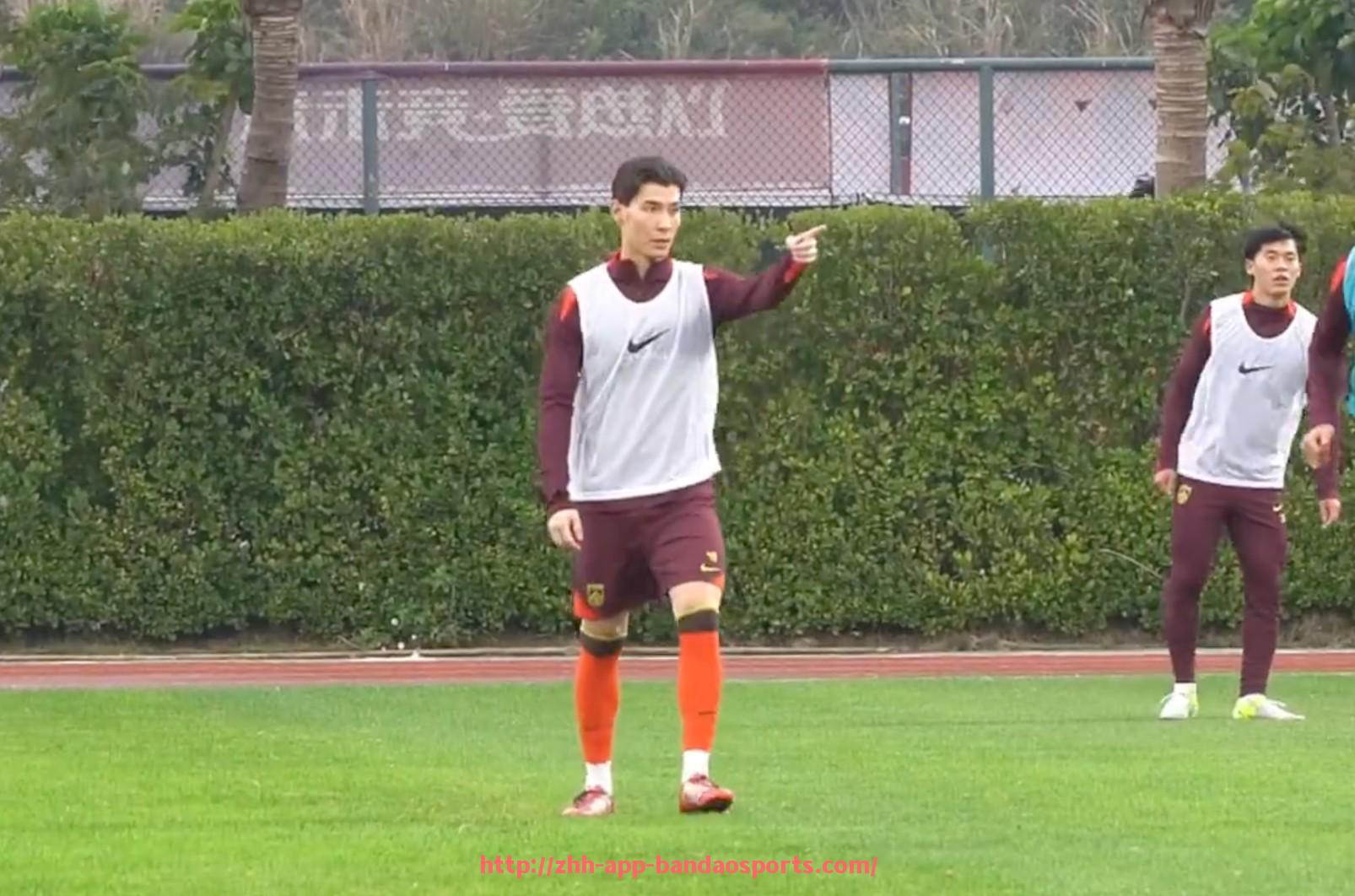 半岛体育app-火箭队传奇中锋姚明NBA生涯数据统计大全